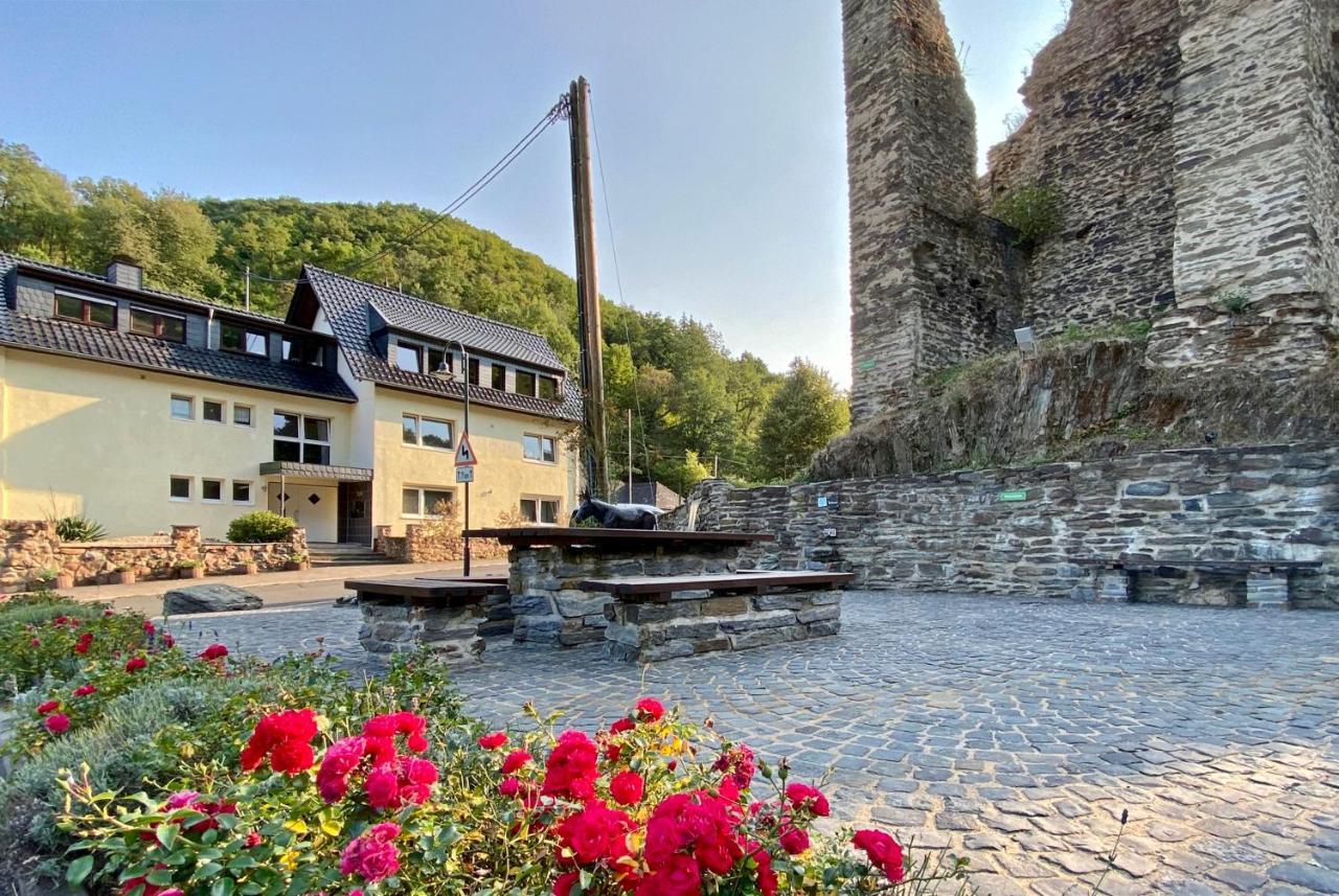 Roosartige Ferien - Ferienwohnung Am Weiherturm Bacharach Extérieur photo
